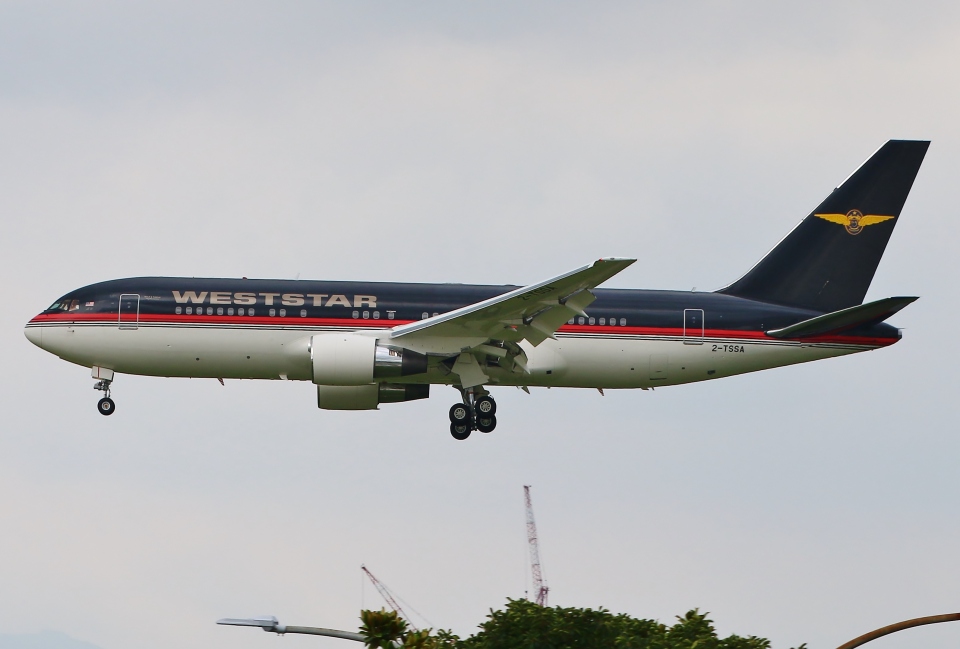 UTA  767-200　フランス航空　ウエストモデル　カウンターディスプレー 616FwnARwIL._UF894,1000_QL80_.jpg