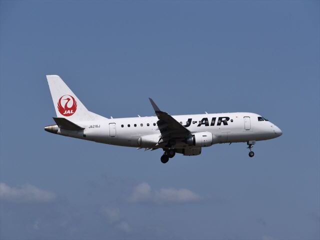 J-AIR E170 日本航空 エンブラエル EMBRAER 170 jc Amazon | JC Wings 1/200 完成品 J-Air EMBRAER E170-100STD