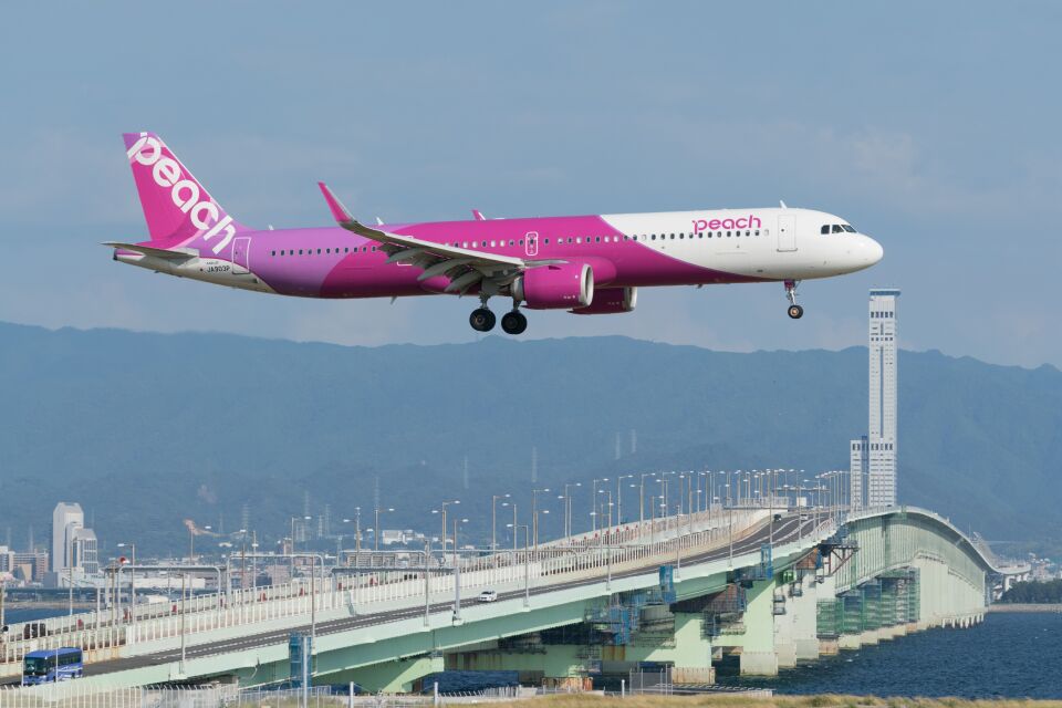 Peach ピーチ A321neo 1/400 Peach ピーチ A321neo 1/400 非売品・新商品情報】1/400 A321NEO