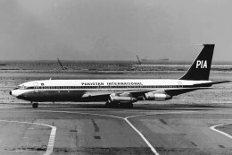 メルシーボクーさんが、羽田空港で撮影したパキスタン国際航空 707-340Cの航空フォト（飛行機 写真・画像）
