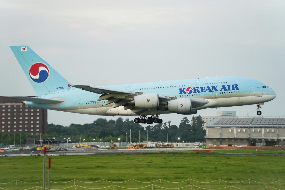 大韓航空　ネクタイ 大韓航空 Airbus A380 HL7622 成田国際空港 航空フォト | by