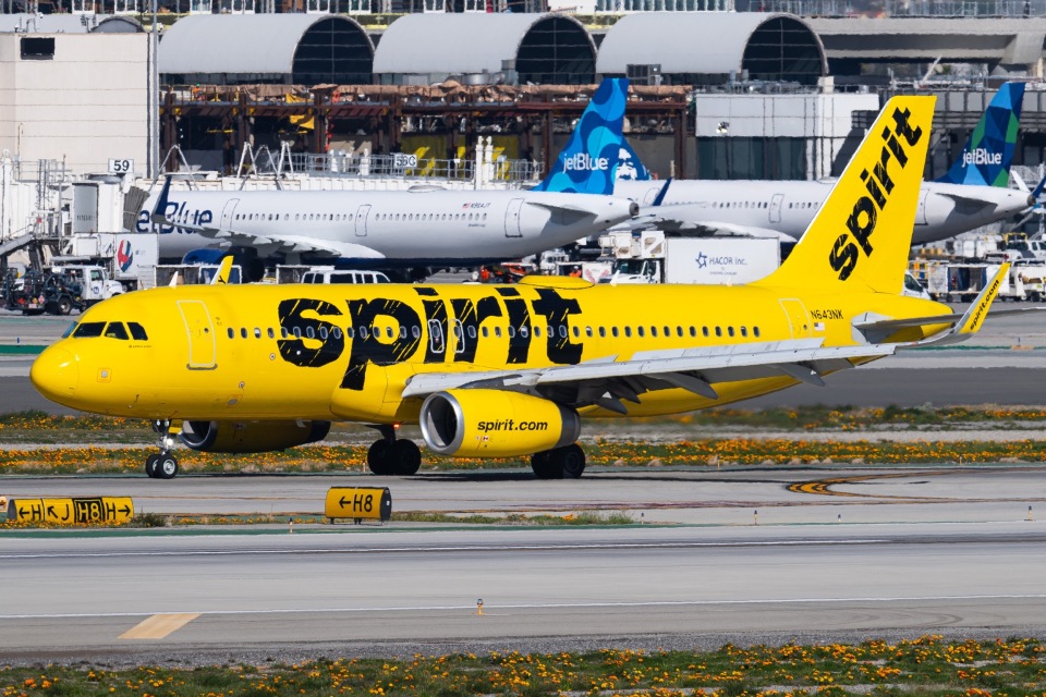 スピリット航空 Airbus A320 N643NK ロサンゼルス国際空港 航空