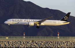 エバー航空 B787-10 スターアライアンス塗装 エバー航空 ボーイング787-10初のスターアライアンス塗装機を
