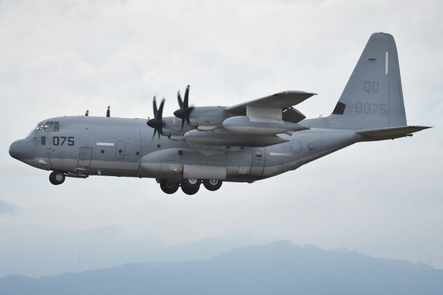 アミ様 機体記号 : 168075 (アメリカ海兵隊) 航空フォト(飛行機 写真