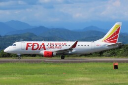 FDA フジドリーム JA12FJ E175 JC Wings 1:400 Amazon.co.jp: JC Wings 富士ドリームエアラインズ FDA E-175