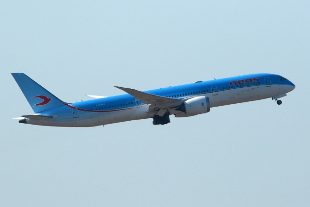 スターアライアンス」特別塗装機 全日空 (787-9 | JA875A