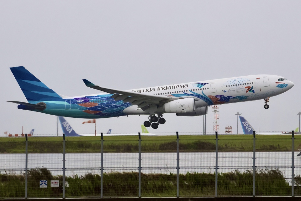 ガルーダ・インドネシア航空 Airbus A330-300 PK-GPZ 羽田空港