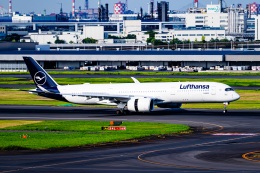 矢塚秀さんが、羽田空港で撮影したルフトハンザドイツ航空 A350-941の航空フォト（飛行機 写真・画像）