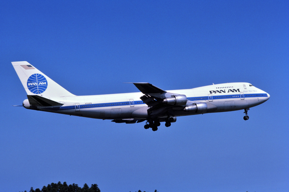 パンアメリカン航空　プレーンモデル 1/200 B727-200 パンアメリカン航空 N4738 “Clipper Electric