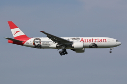 dongdong0809さんが、成田国際空港で撮影したオーストリア航空 777-2Q8/ERの航空フォト（飛行機 写真・画像）