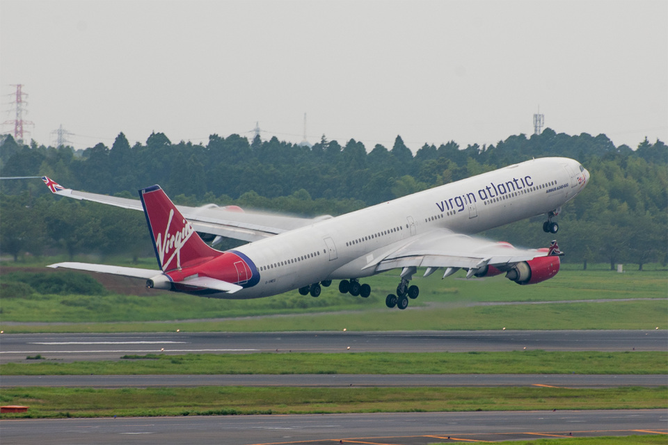 ヴァージン・アトランティック航空 Airbus A340-600 G-VMEG 成田