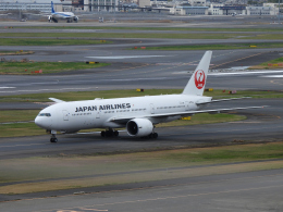 8ss3さんが、羽田空港で撮影した日本航空 777-246/ERの航空フォト（飛行機 写真・画像）