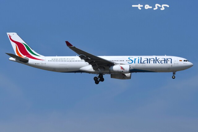中国東方航空Boeing777-300ER 中国東方航空 Boeing 777-300 B-2002 羽田空港 航空フォト | by