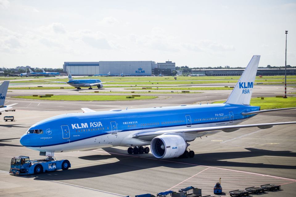 KLMオランダ航空 Boeing 777-200 PH-BQF アムステルダム