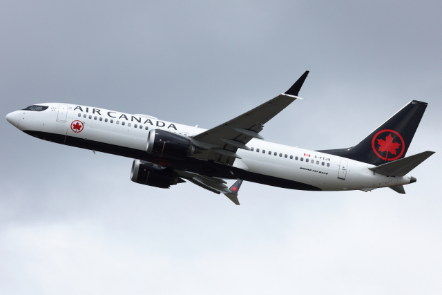 最終値下げ　エアカナダBoeing 787-8 Air_Canada_Air_Canada_to_Acqui