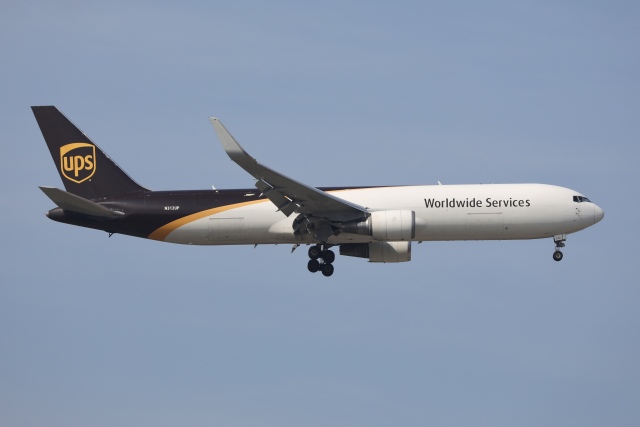 ヘルパ　飛行機模型　UPS 航空　B767-300F 1/500 Herpa Wings 【お取り寄せ】767-300F マースク・エア・カーゴ OY