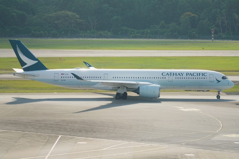 航空写真(フォト・画像)：キャセイパシフィック航空 Airbus A350