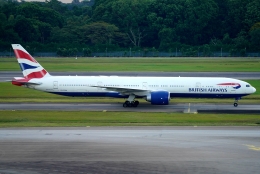 SFJ_capさんが、シンガポール・チャンギ国際空港で撮影したブリティッシュ・エアウェイズ 777-336/ERの航空フォト（飛行機 写真・画像）