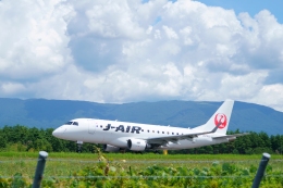 ジェイエア 機材一覧 運用中 エンブラエル170 | FlyTeam(フライ