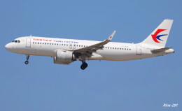 RINA-281さんが、成田国際空港で撮影した中国東方航空 A320-251Nの航空フォト（飛行機 写真・画像）