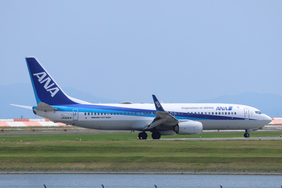 全日空 Boeing 737-800 JA90AN 岩国空港 航空フォト | by MIRAGE