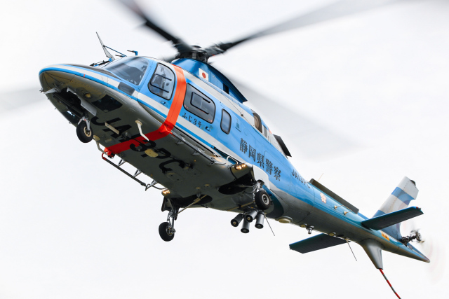 川上太一さんが、静浜飛行場で撮影した静岡県警察 A109E Powerの航空フォト（飛行機 写真・画像）