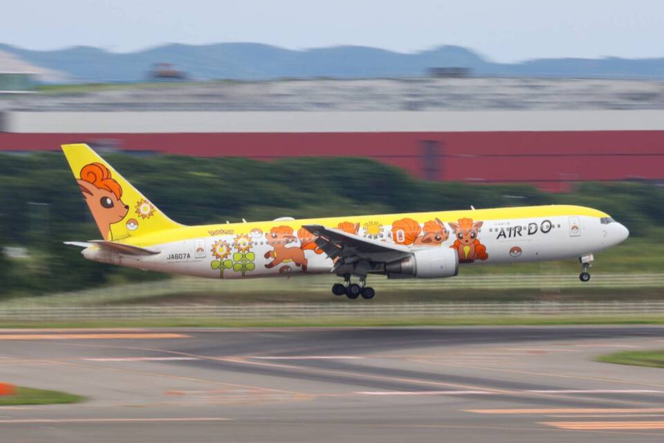 AIR DO Boeing 767-300 JA607A 新千歳空港 航空フォト | by