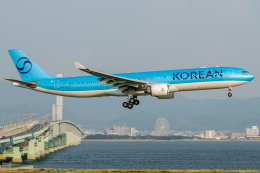 世界のエアラインNo15 JC Wings A330-300 チャイナ・エアライン（中華航空） B-18361 1
