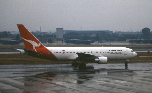 カンタス航空 機材一覧 ボーイング737-800 | FlyTeam(フライチーム)