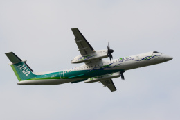ANA Future Promise Prop」特別塗装機 ANAウイングス (DHC-8-400