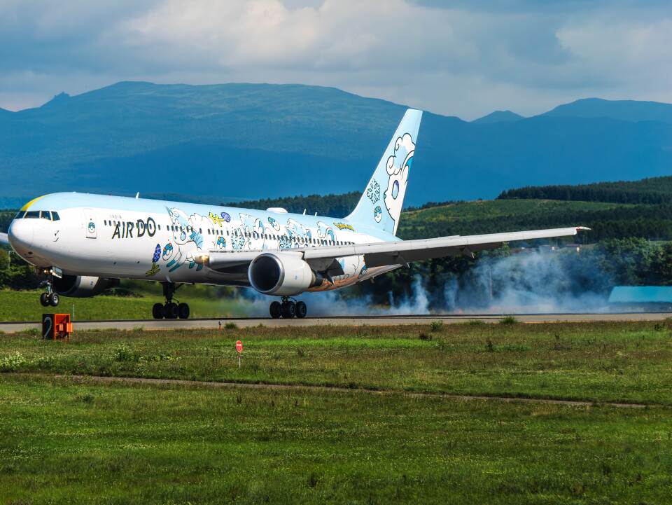 AIR DO Boeing 767-300 JA607A 旭川空港 航空フォト | by JA8342