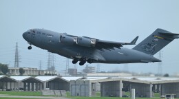 航空フォト：00-0185 アメリカ空軍 C-17