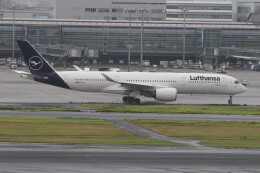 プルシアンブルーさんが、羽田空港で撮影したルフトハンザドイツ航空 A350-941の航空フォト（飛行機 写真・画像）