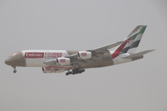 ドバイ国際空港 - Dubai International Airport [DXB/OMDB]で撮影されたドバイ国際空港 - Dubai International Airport [DXB/OMDB]の航空機写真(フォト・画像)