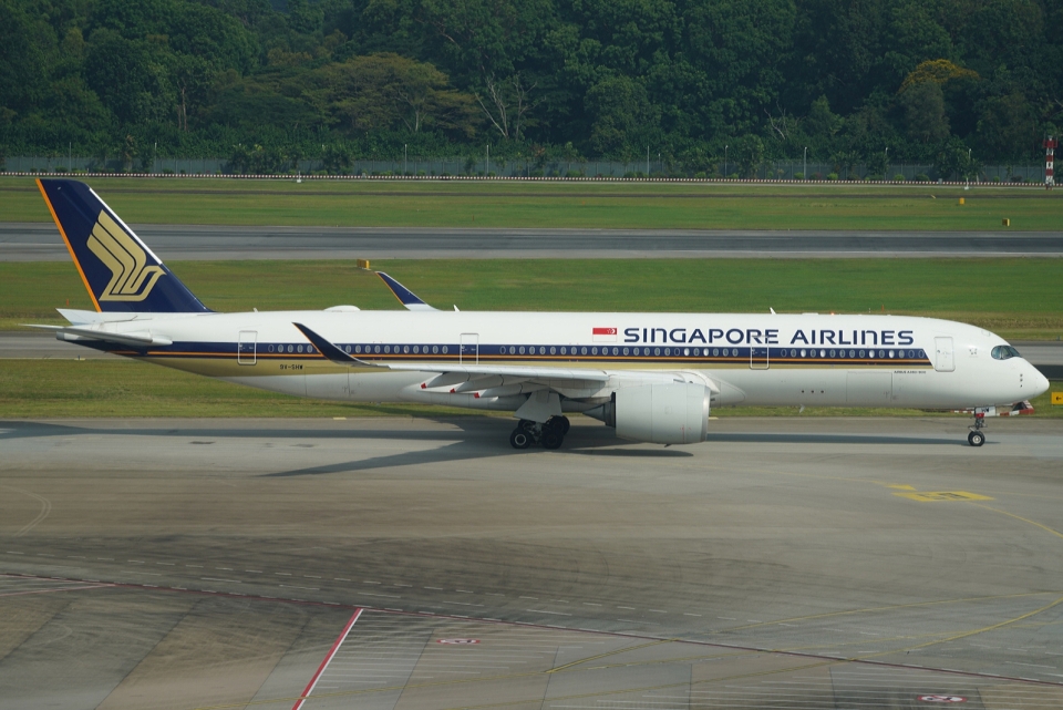 シンガポール航空 Airbus A350-900 9V-SHW シンガポール