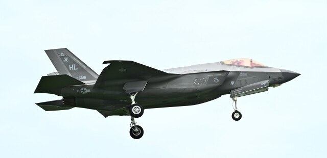 オカリンさんが、嘉手納飛行場で撮影したアメリカ空軍 F-35A Lightning IIの航空フォト（飛行機 写真・画像）