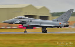H-60s Spotterさんが、フェアフォード空軍基地で撮影したスペイン空軍 EF-2000 Typhoonの航空フォト（飛行機 写真・画像）