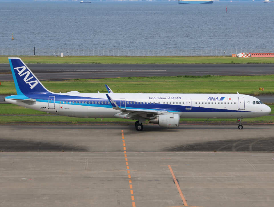 ANA A321-200 全日空 エアバス JA111A 1:400 ph ANA A321-200 全日空 エアバス JA111A 1:400 ph 模型・プラモデル