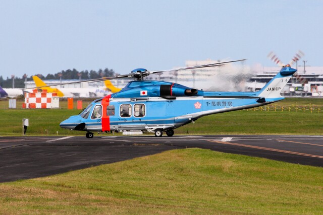 航空機・ヘリコプター SkyPilot 1/48 AgustaWestland AW139 SkyPilot 1/48 AgustaWestland AW139 - メルカリ