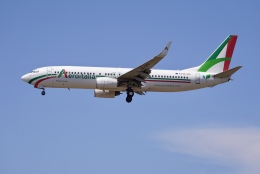 ☆希少☆ カンタス航空 B737-800 特別塗装機 Amazon.co.jp: カンタス航空 B737 800 特別塗装機 : おもちゃ