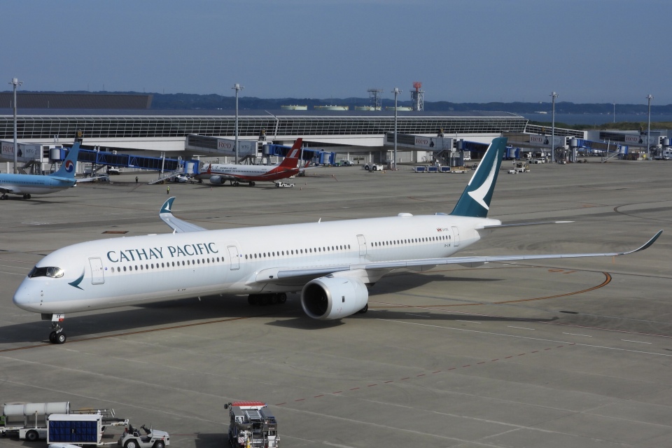 航空写真(フォト・画像)：キャセイパシフィック航空 Airbus A350