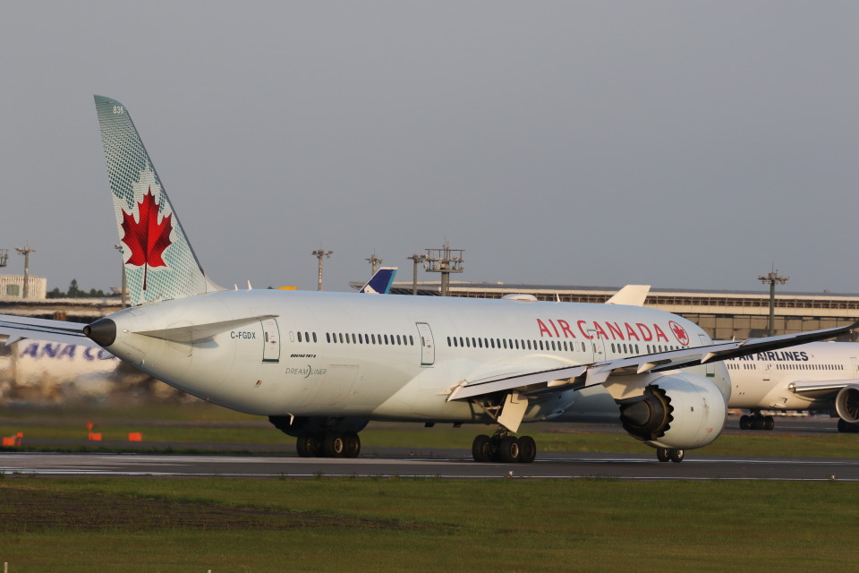 エア・カナダ Boeing 787-9 C-FGDX 成田国際空港 航空フォト