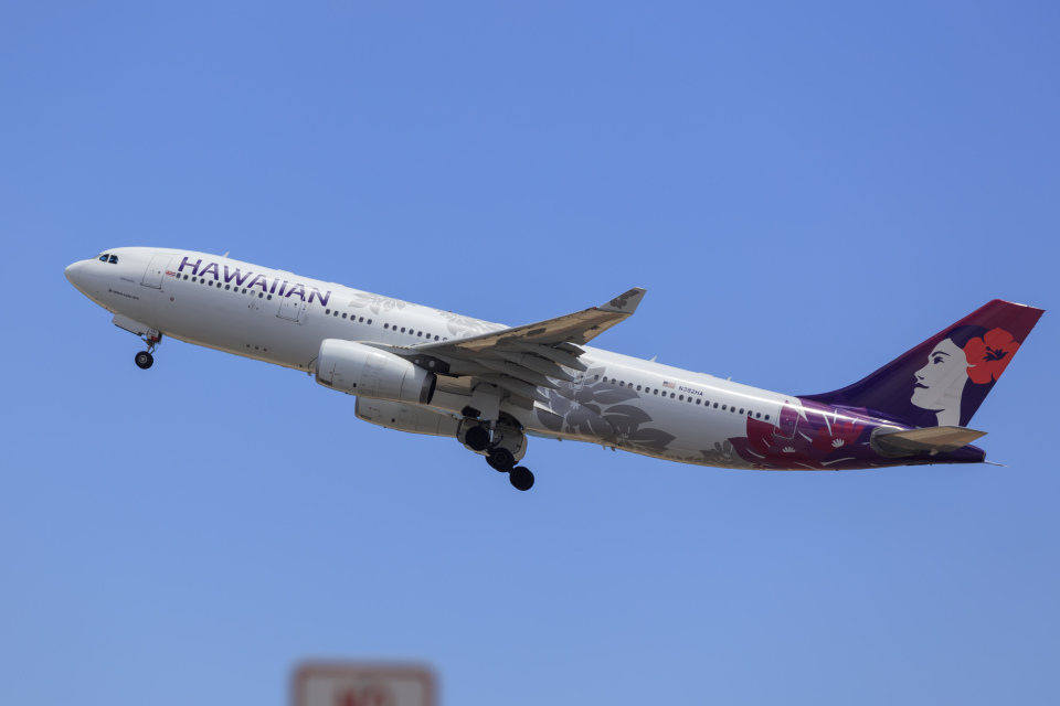 ハワイアン航空 Airbus A330-200 N392HA ダニエル・K・イノウエ