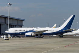 tkosadaさんが、羽田空港で撮影したコムラックス・アルバ 767-2DX/ERの航空フォト（飛行機 写真・画像）