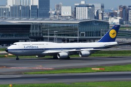 knock1950さんが、羽田空港で撮影したルフトハンザドイツ航空 747-830の航空フォト（飛行機 写真・画像）