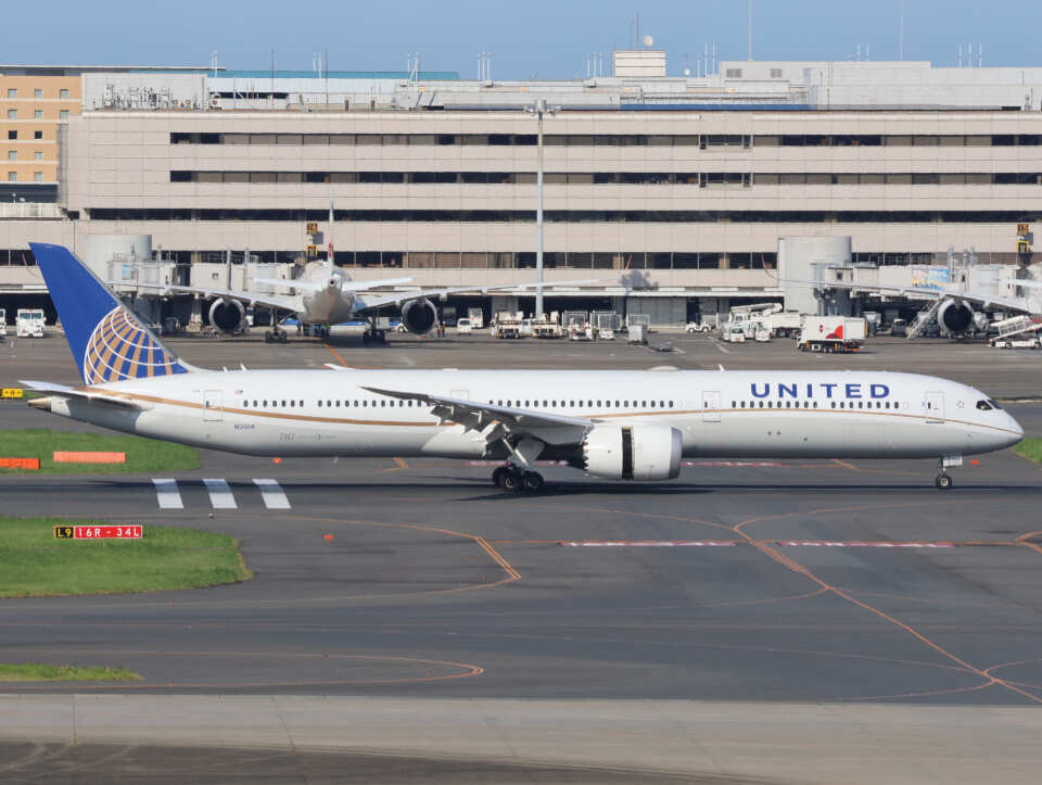 ユナイテッド航空 Boeing 787-10 N12004 羽田空港 航空フォト