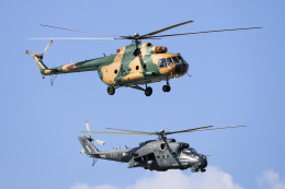 hikoukianaさんが、フェレンツリスト国際空港で撮影したハンガリー空軍 Mi-8の航空フォト（飛行機 写真・画像）