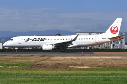 N.tomoさんが、山形空港で撮影したジェイエア ERJ-190-100(ERJ-190STD)の航空フォト（飛行機 写真・画像）