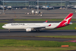 walker2000さんが、羽田空港で撮影したカンタス航空 A330-303の航空フォト（飛行機 写真・画像）