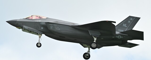 オカリンさんが、嘉手納飛行場で撮影したアメリカ空軍 F-35A Lightning IIの航空フォト（飛行機 写真・画像）